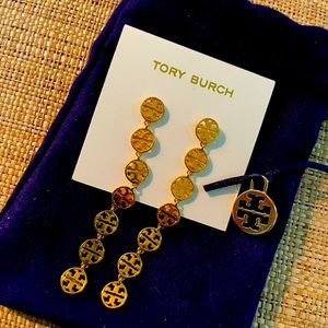 Never worn Tory Burch gold earrings: dust bag inc